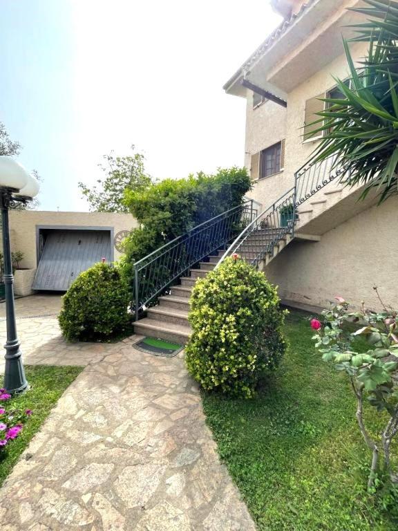 Imperia85 Lt Hotell Olbia Eksteriør bilde